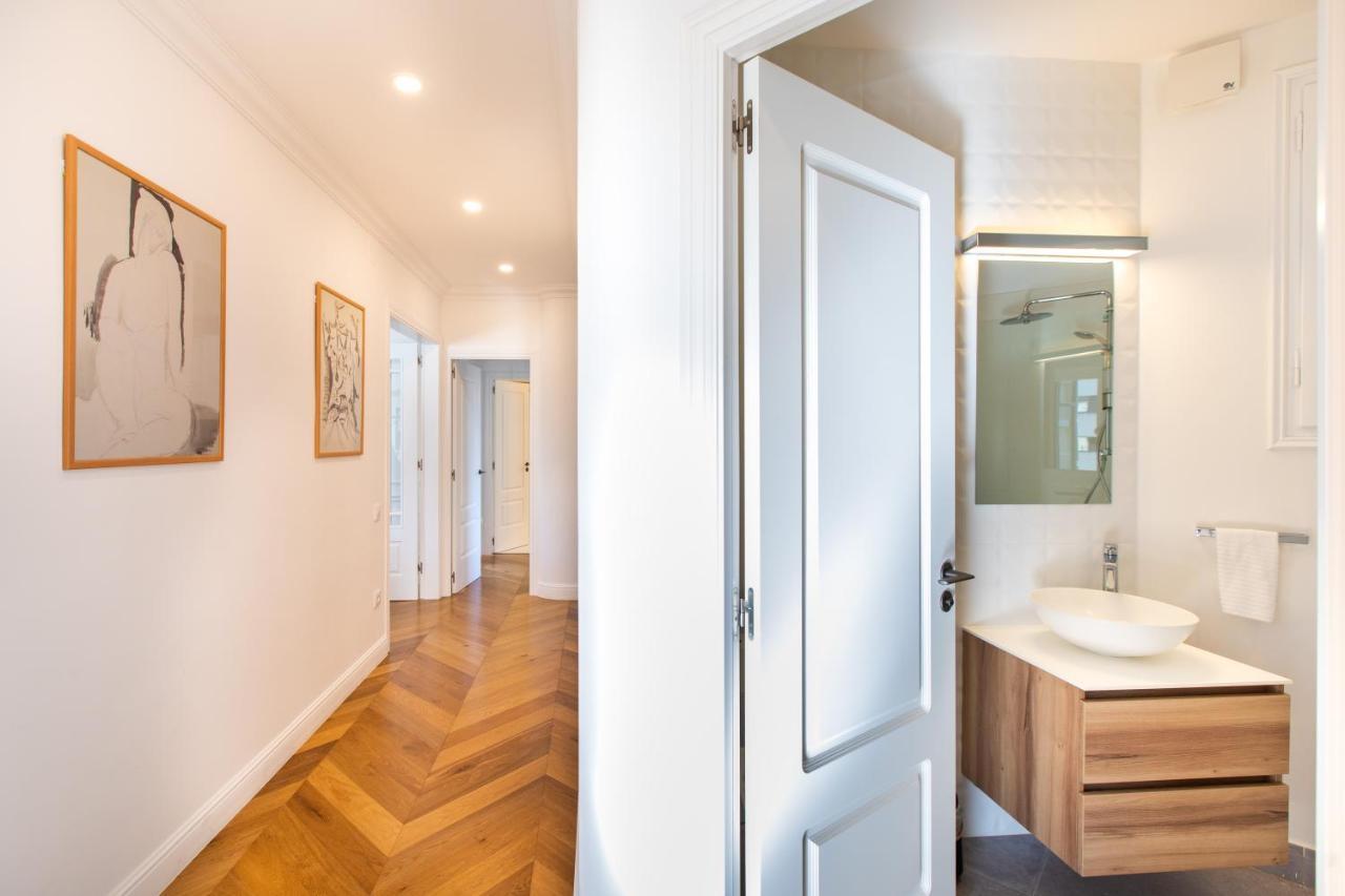 Majestic 4Br/4Bath Apartment In Sagrada Familia Area Barcelona Eksteriør billede